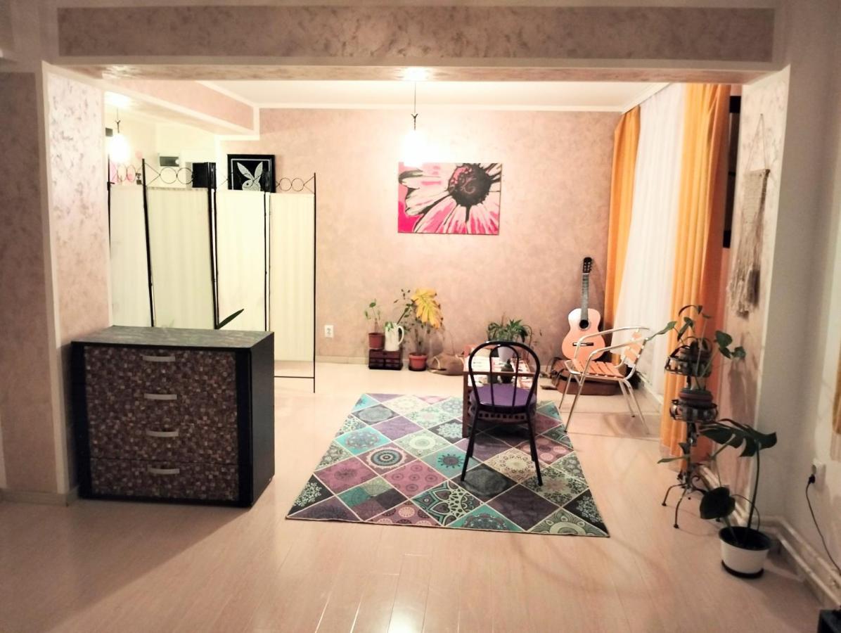 בוקרשט Royal Awoun Home מראה חיצוני תמונה